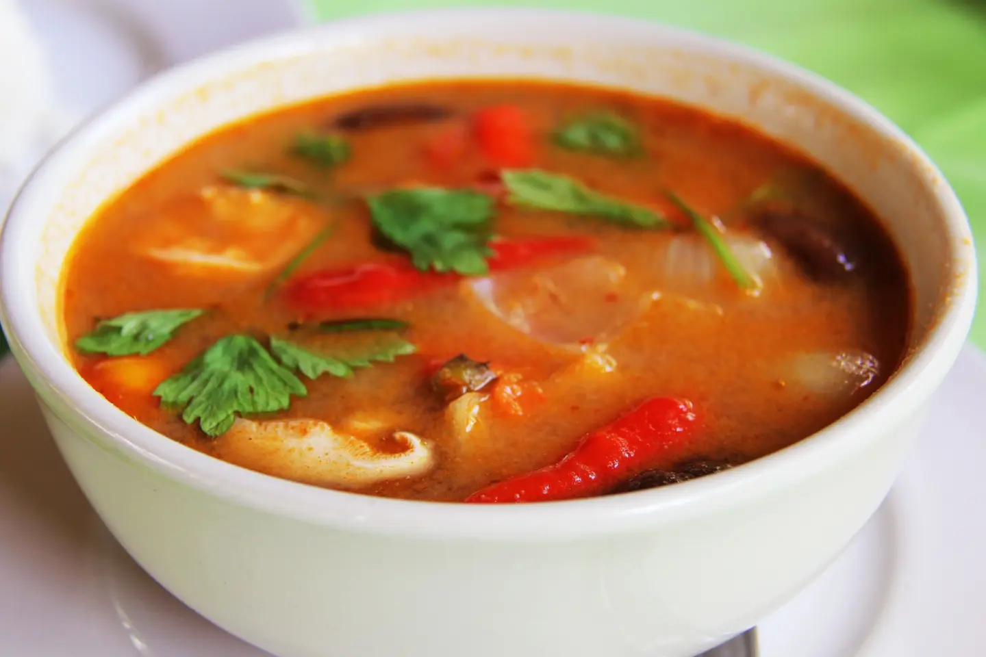 شوربه توم يوم