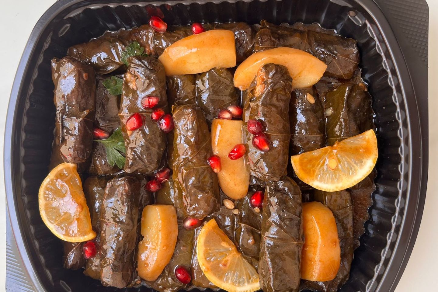 ورق عنب رويال بدبس الرمان كبير