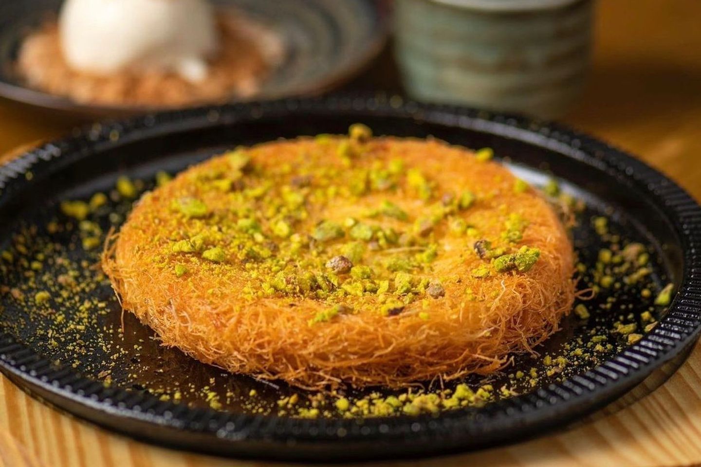 كنافة بين نارين بالجبنة