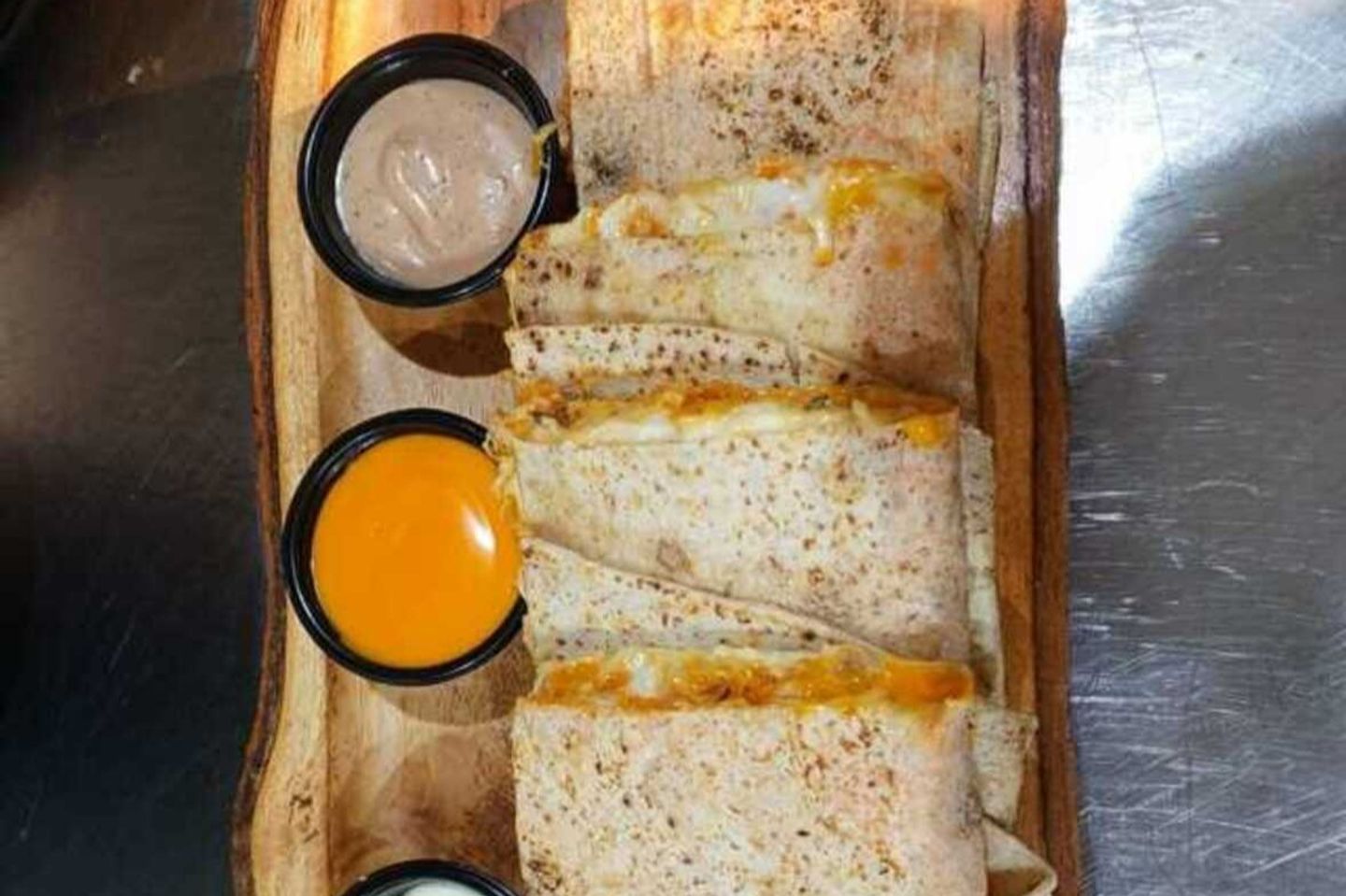 تشيزي تشكن ساندوتش