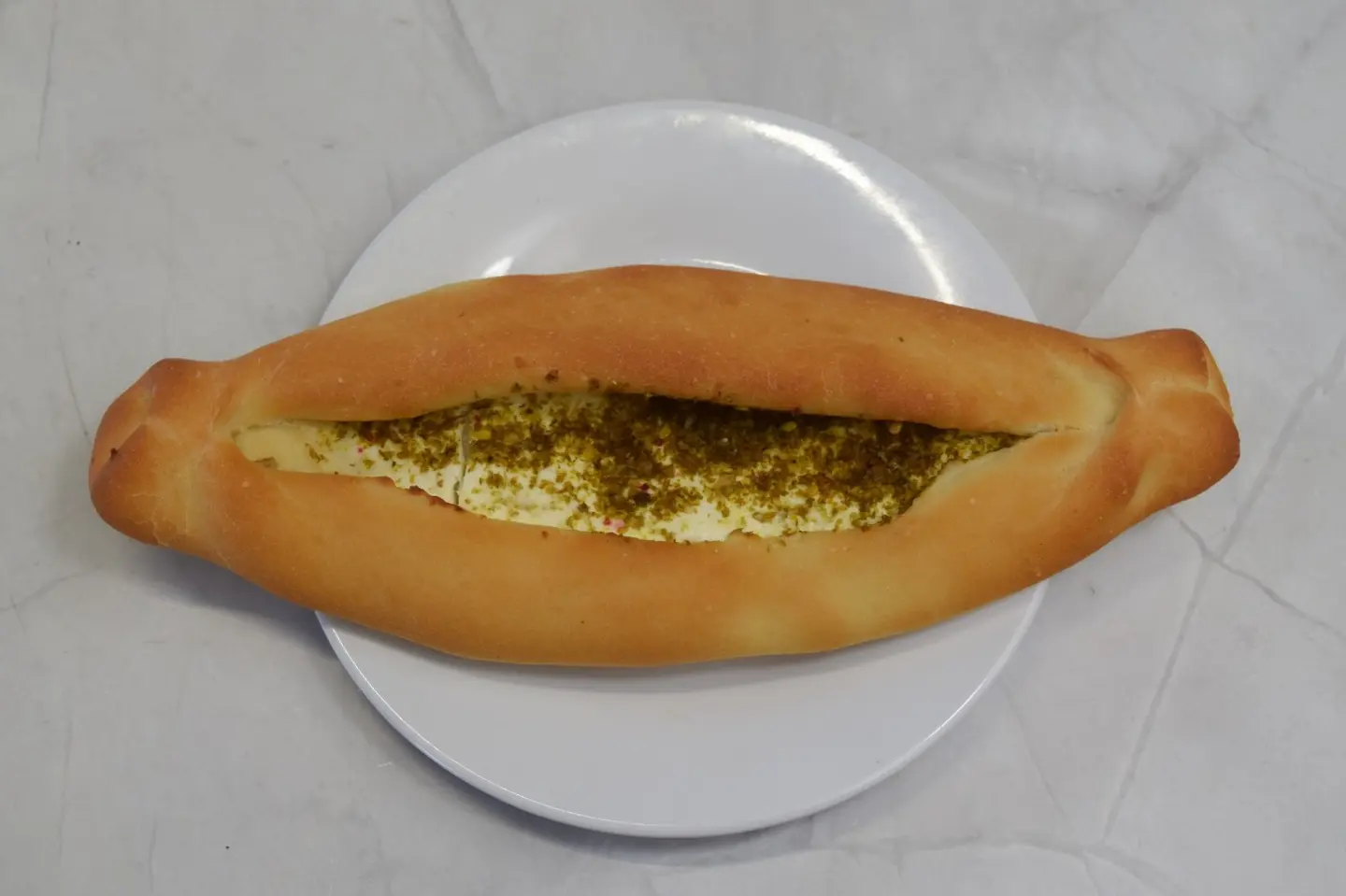 فطيرة لبنة بالزعتر