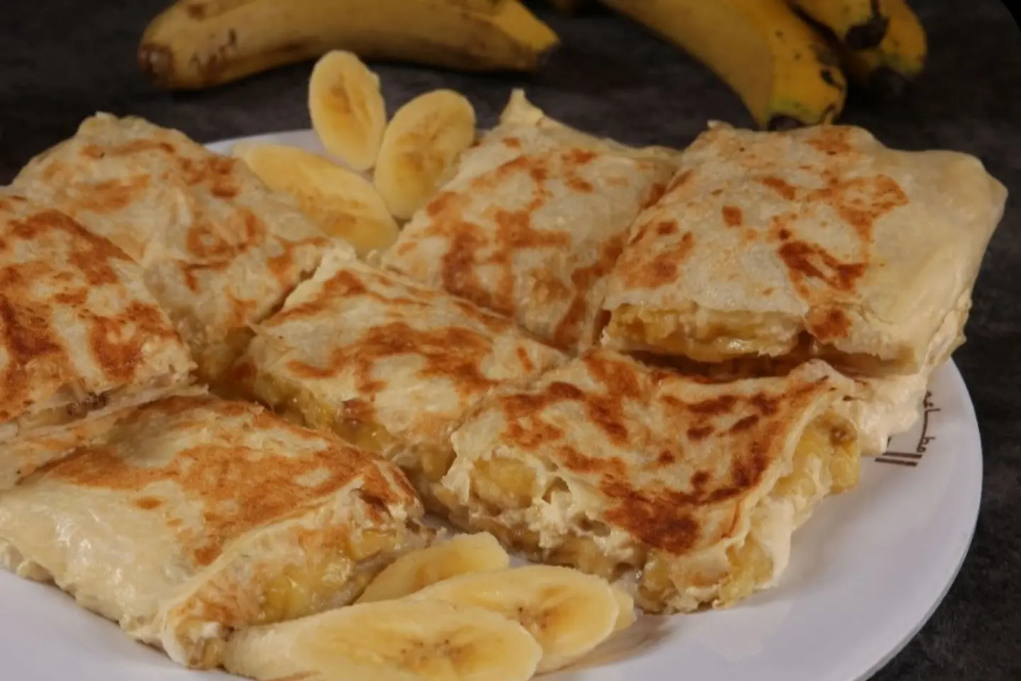 Mutabbaq Sweet Cheese And Banana