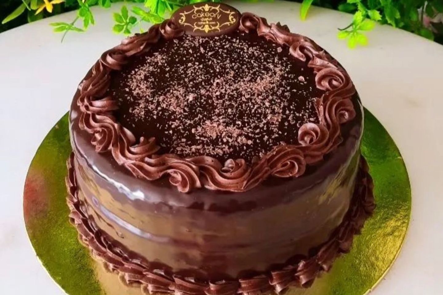 كيكة الشوكولاته وسط