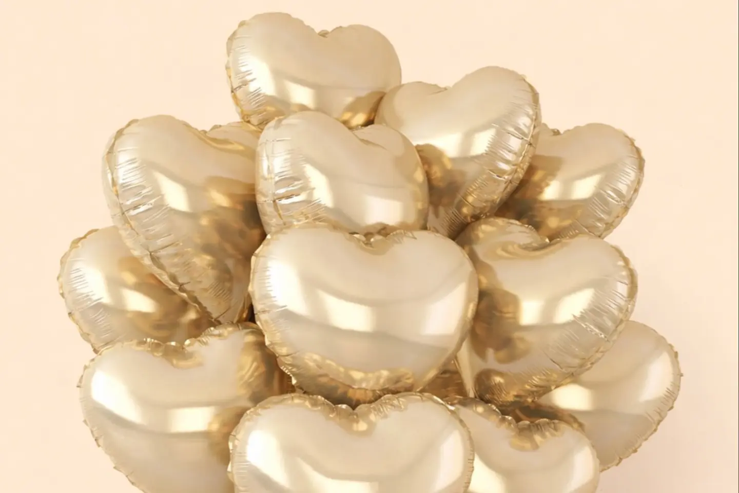 بالون قلب ذهبي هيليوم