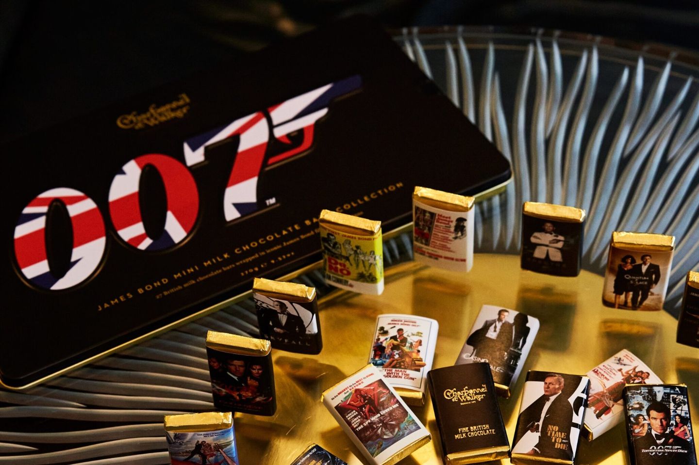 James Bond 007 Mini Bars
