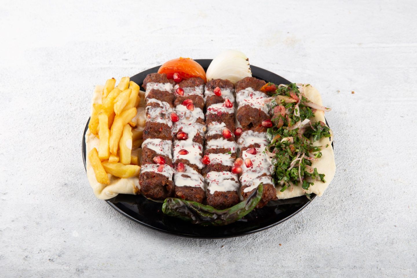 صحن كباب مشكل دجاج ولحم