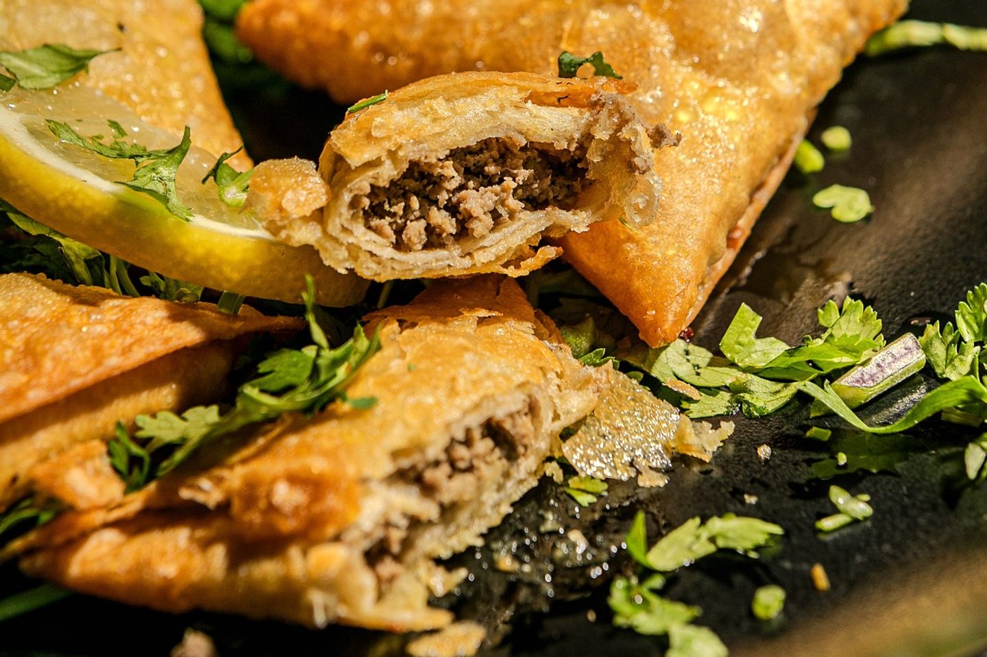 سمبوسه لحم