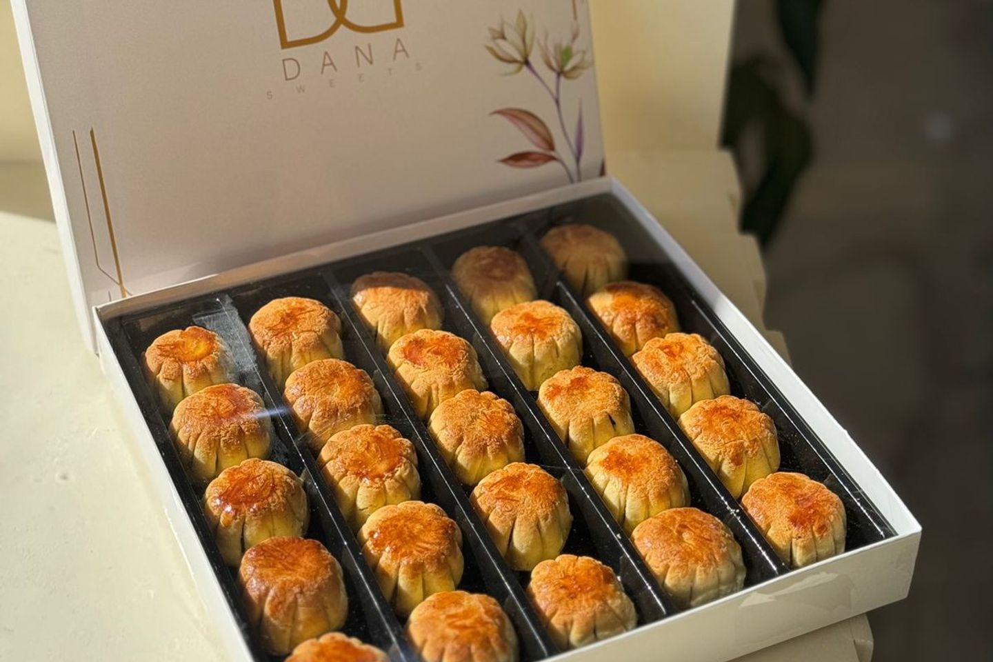Ma'amoul With Dates