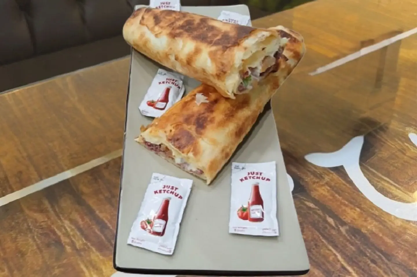 ساندوتش فطير
