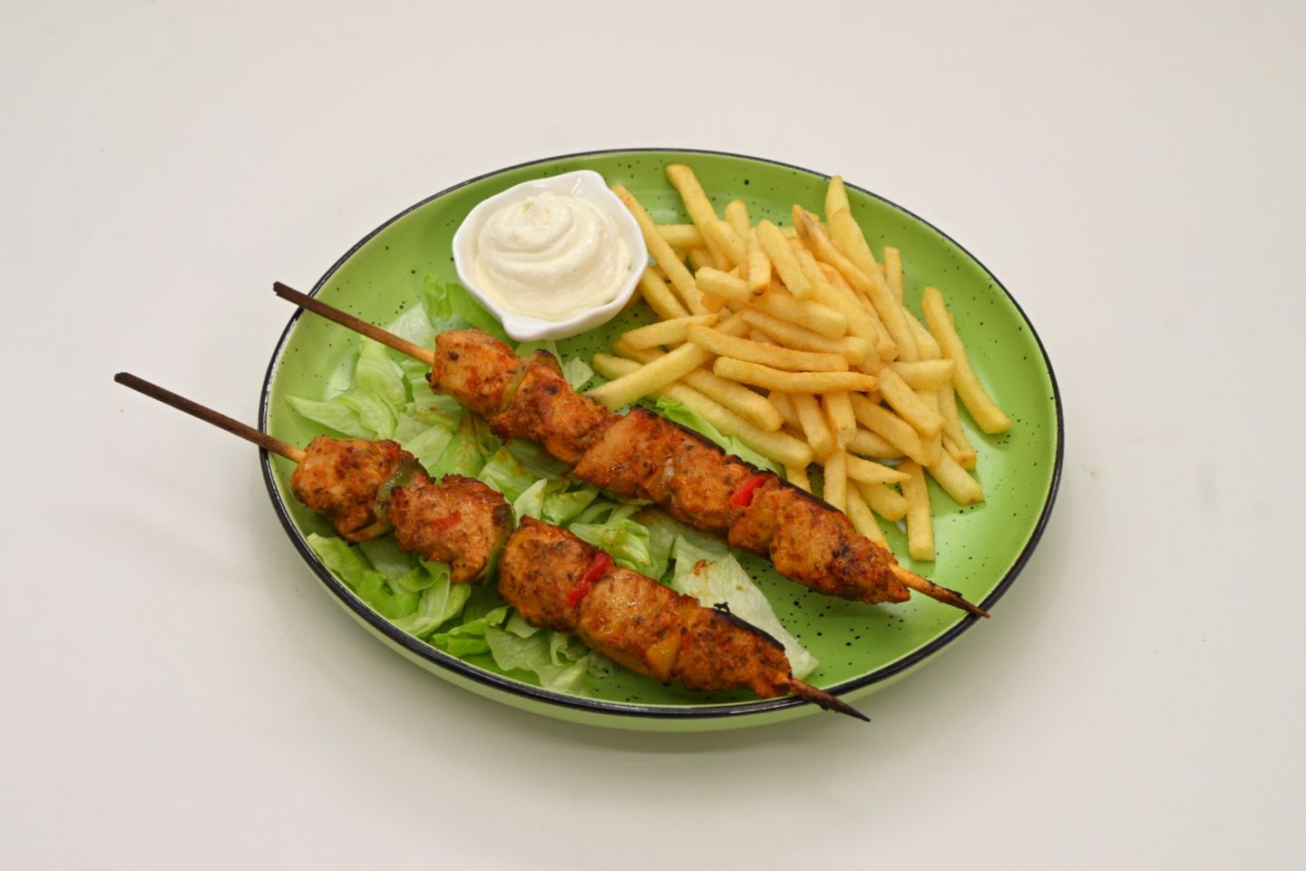 صحن شيش طاووق