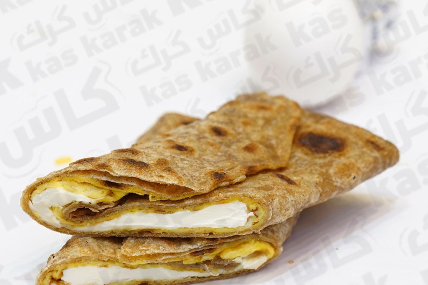 فطيرة بيض باللبنة