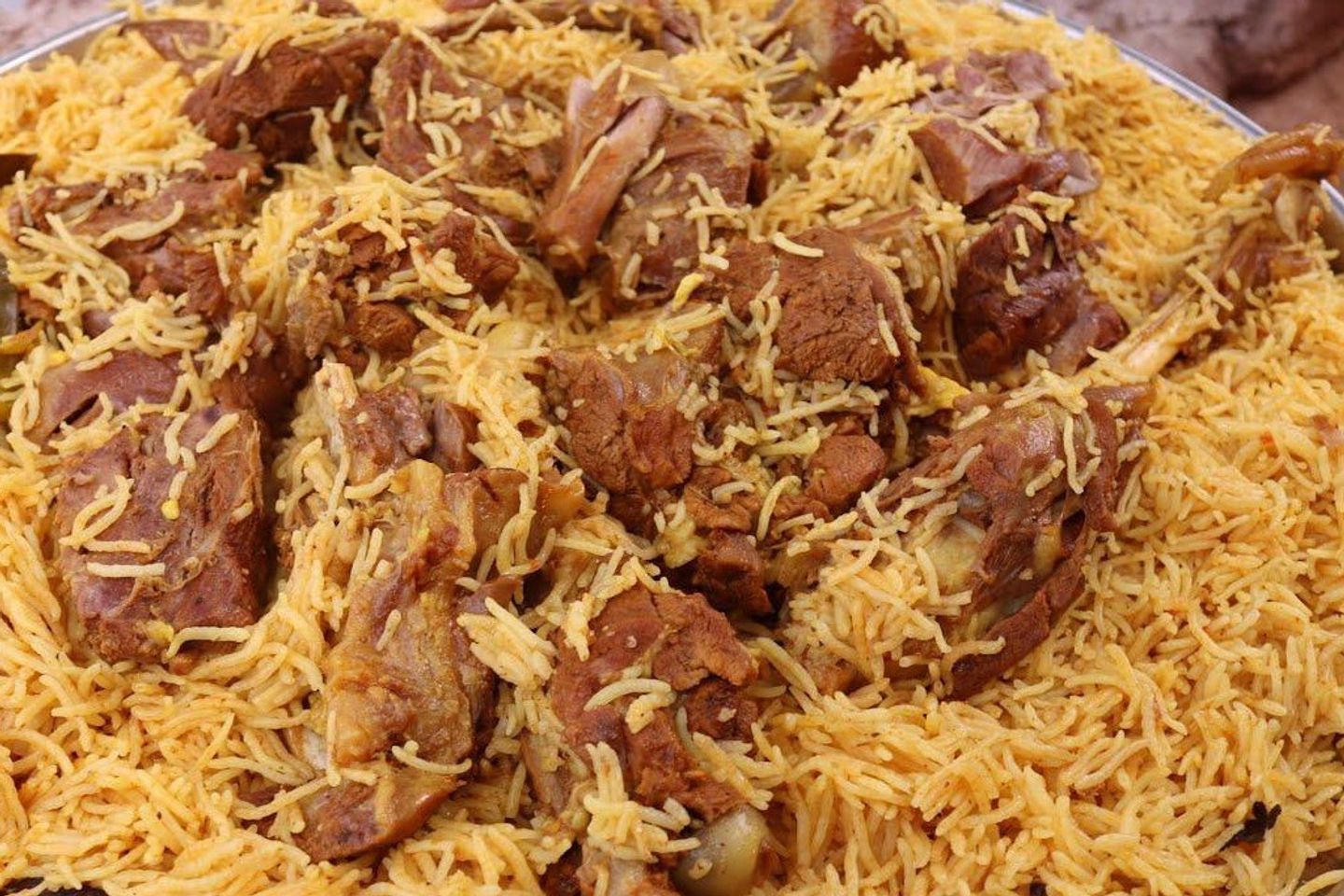 مضغوط لحم كبير