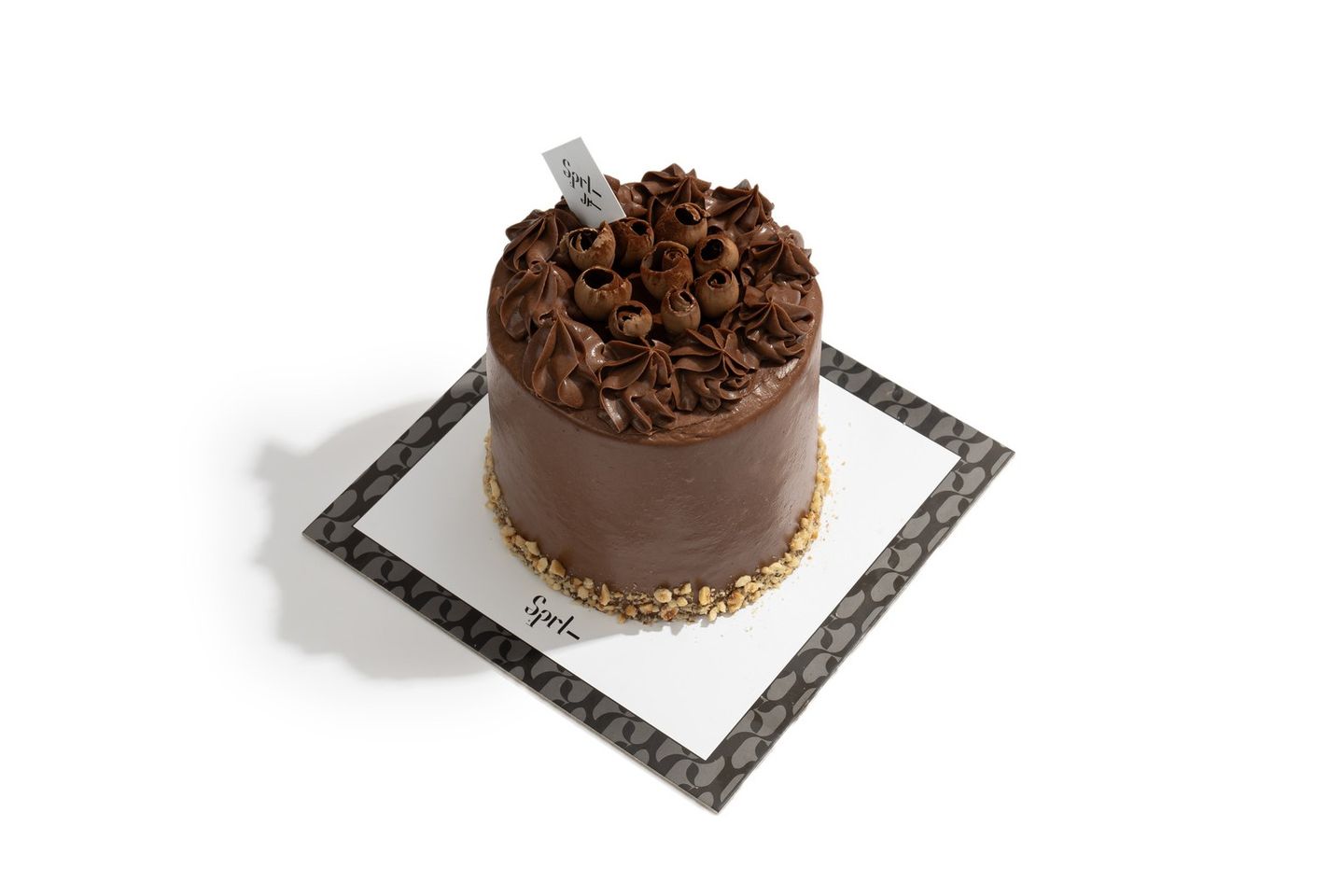 Chocolate Cake With Pecan Mid