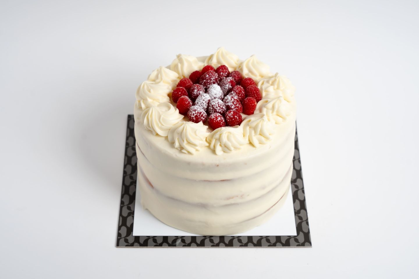 Lemon And Berries Cake