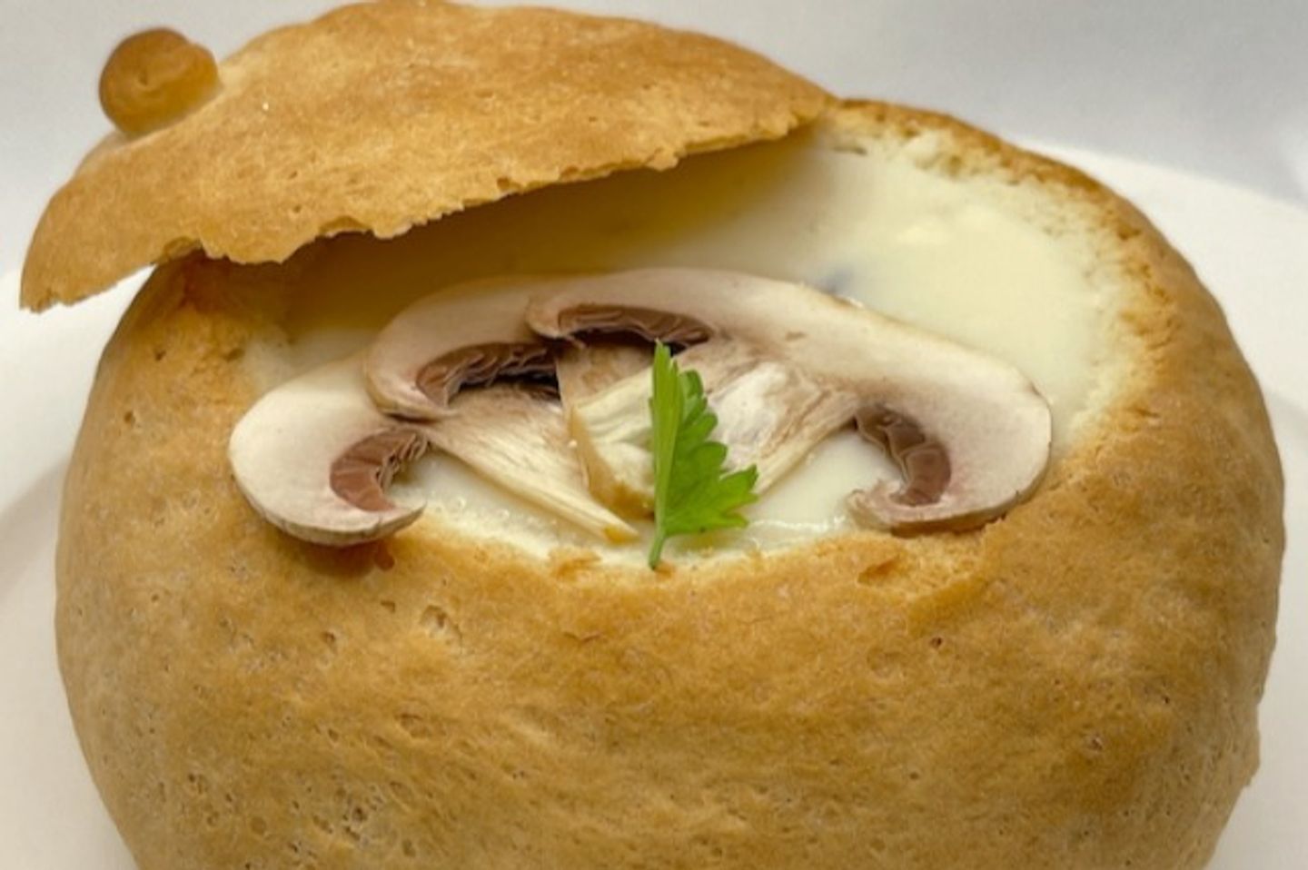 شوربة الفطر مع الكريمة