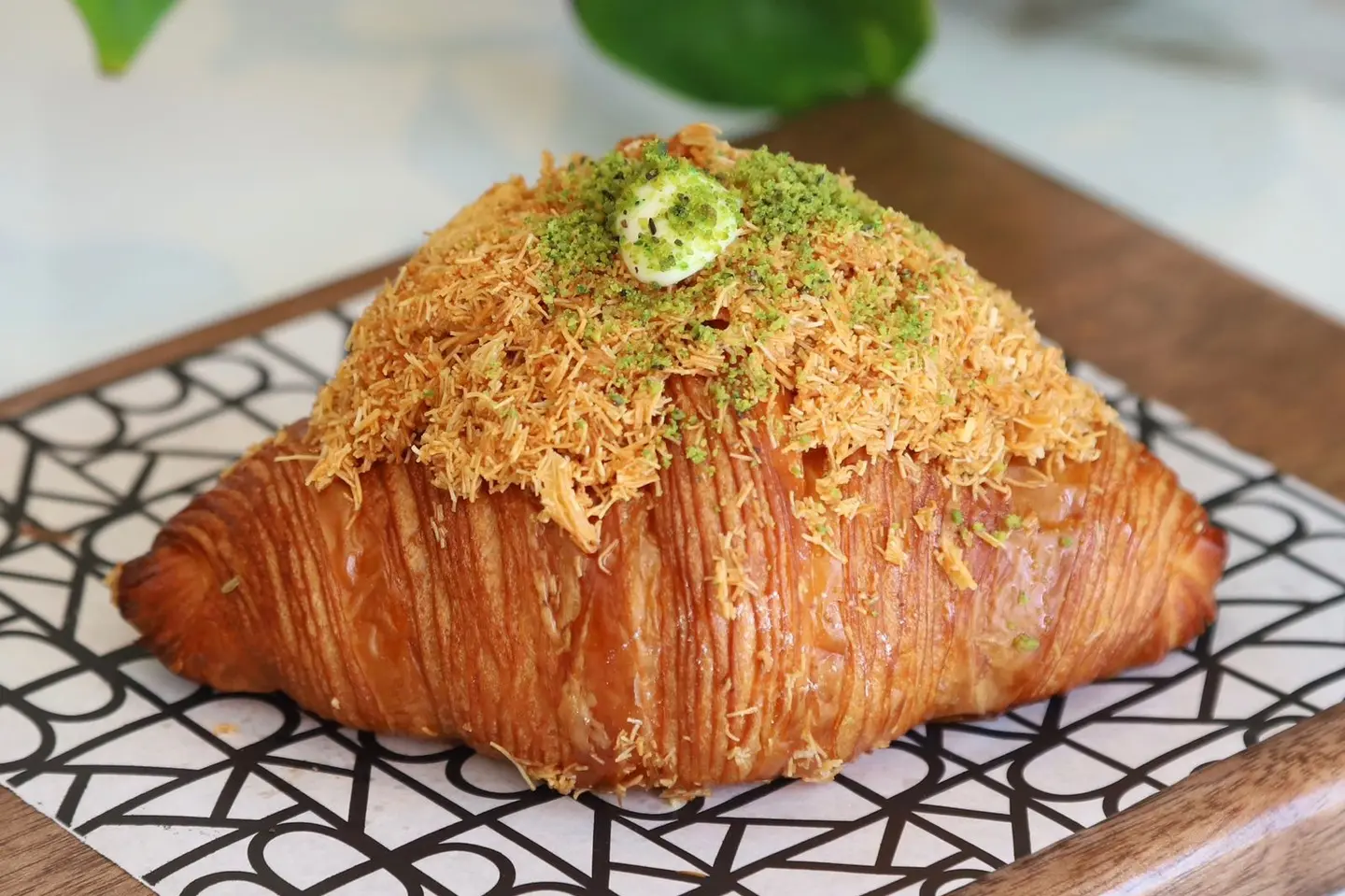 Kunafah Croissant