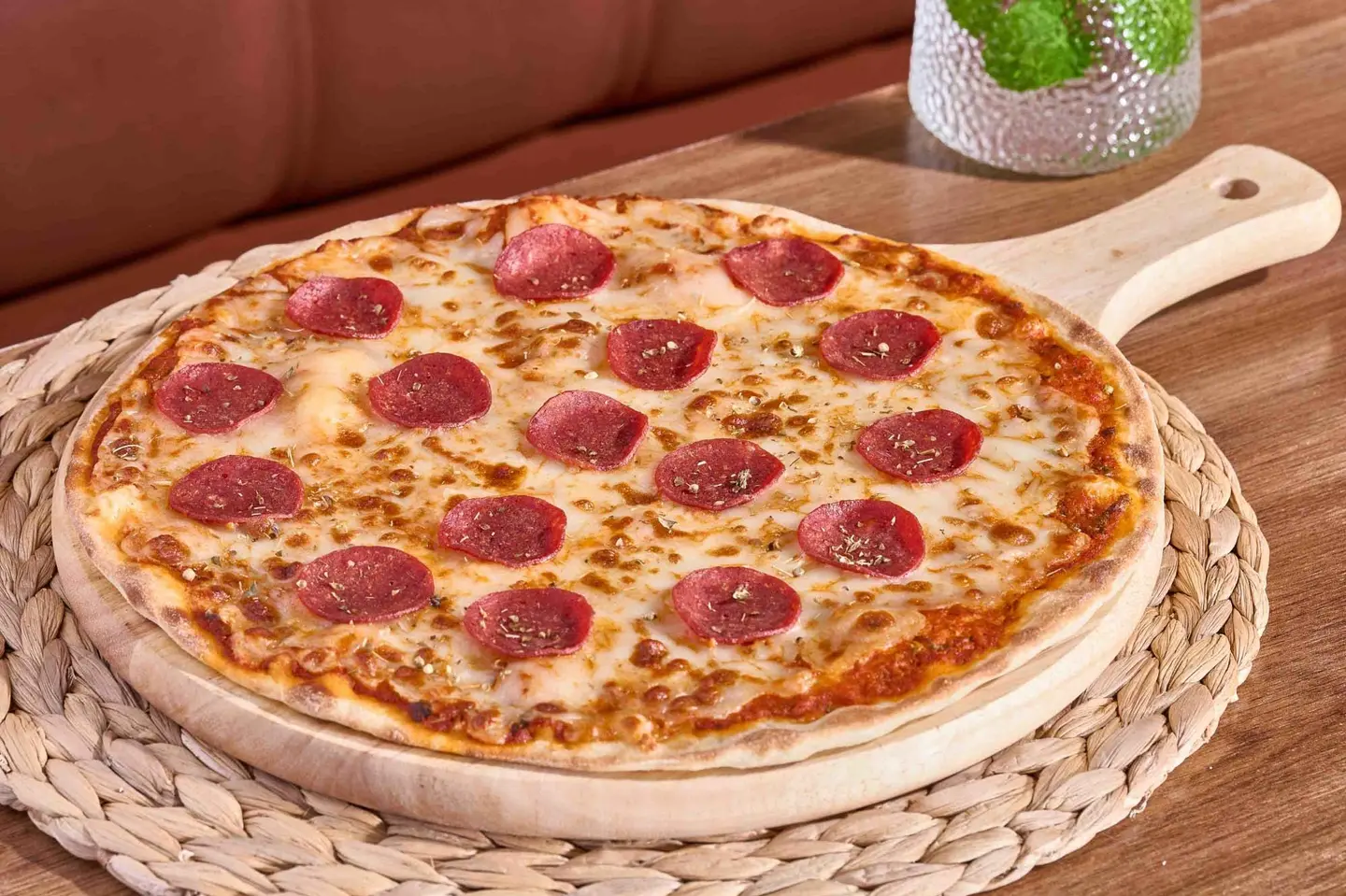 بيتزا بيبرونى