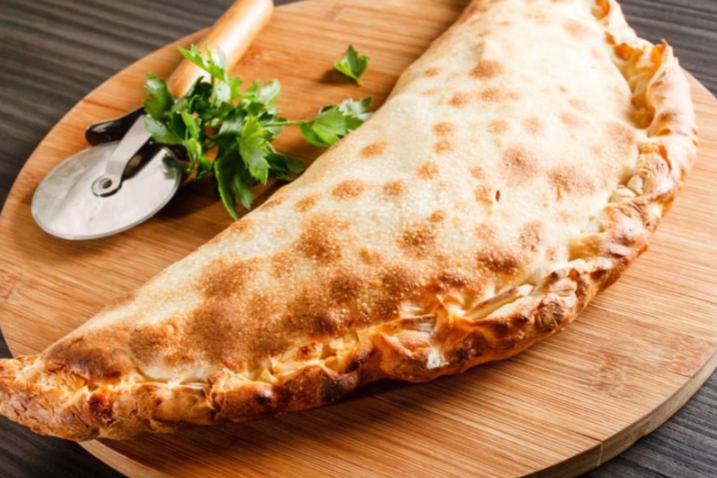 كالزوني دجاج