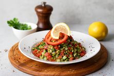 سلطة الحديقة البيتية