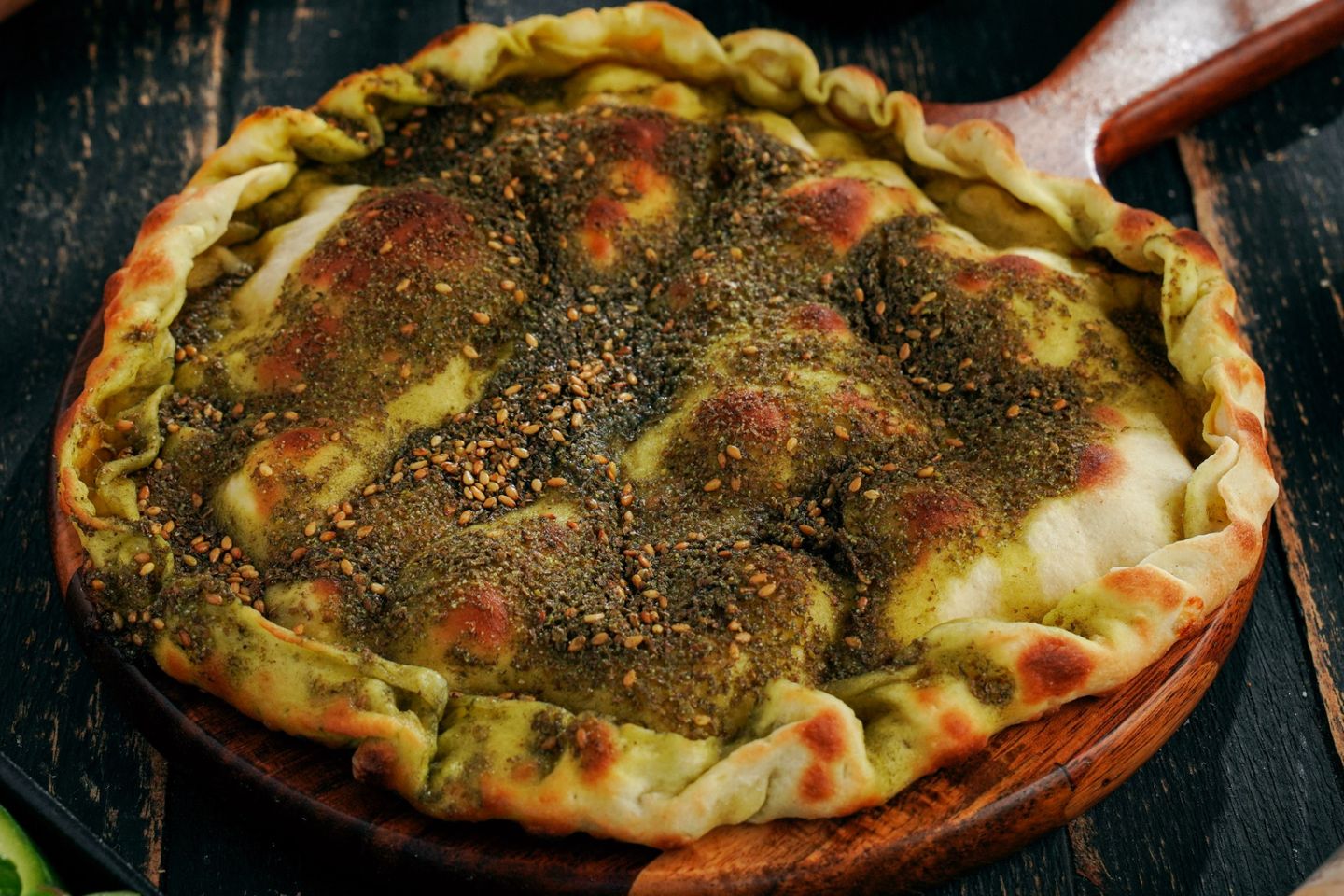منقوشة جبنة مع الزعتر