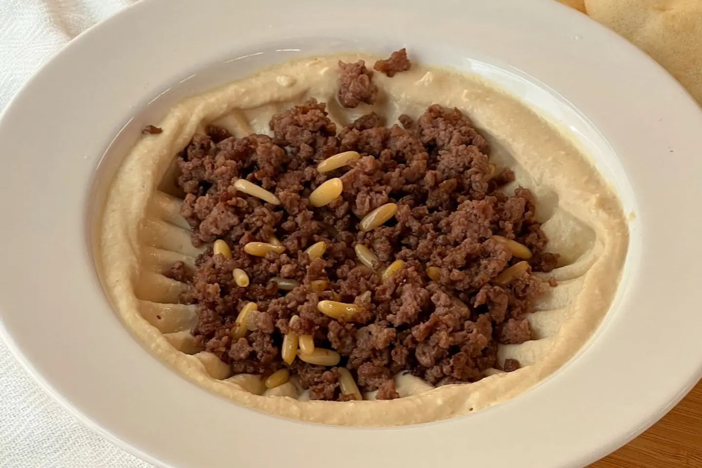 Hummus With Meat