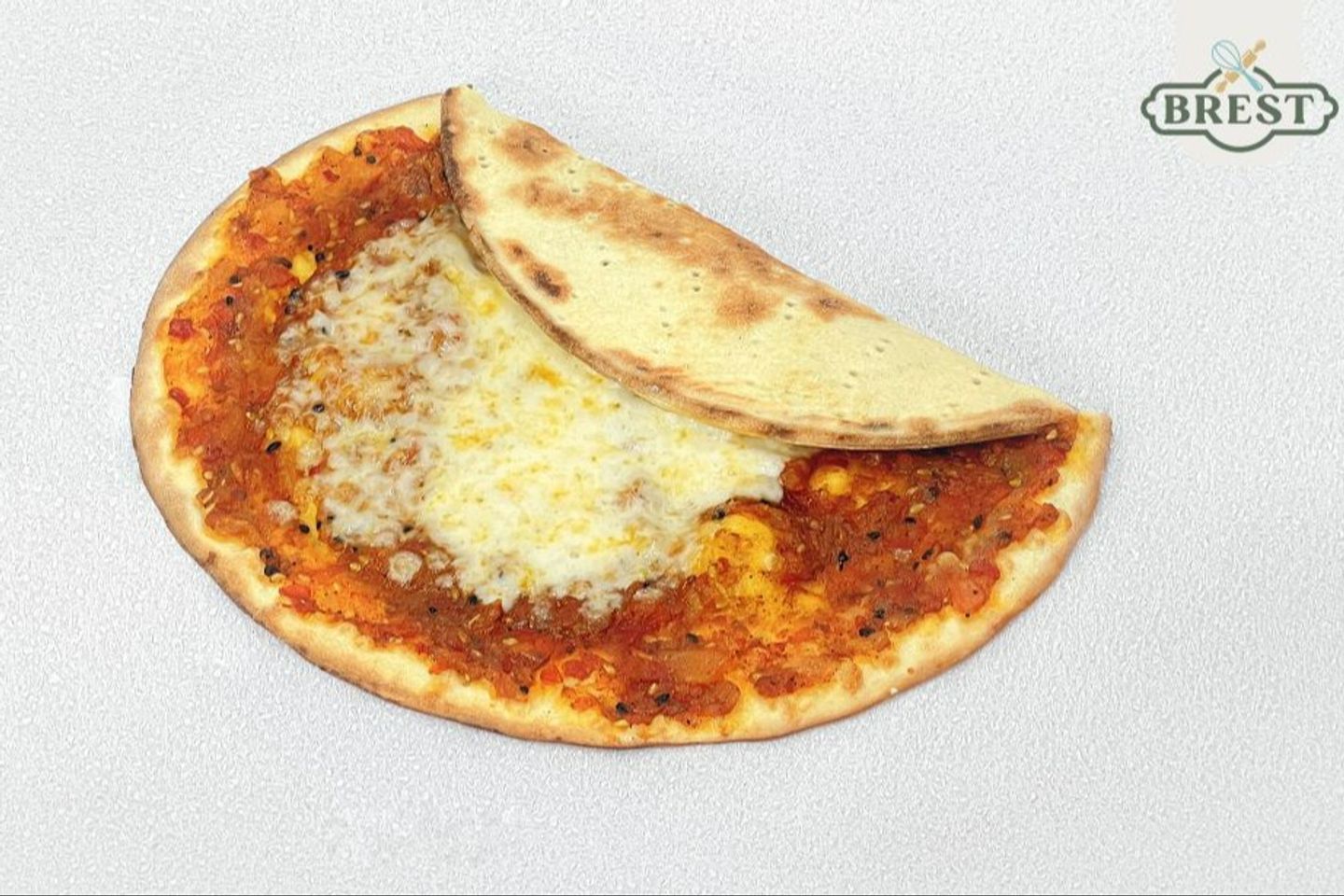 محمرة بالجبن