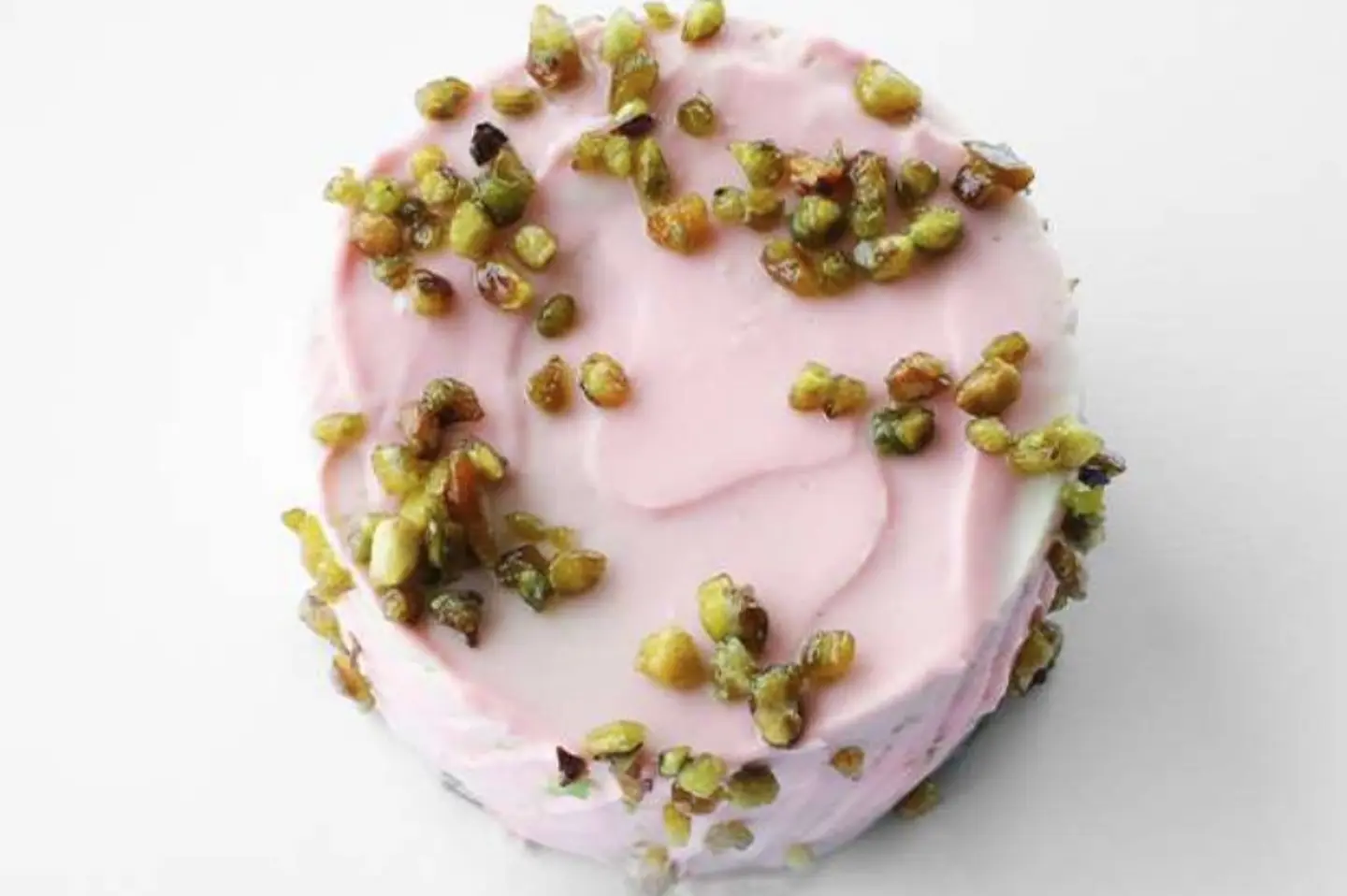 كيكة الفستق والورد