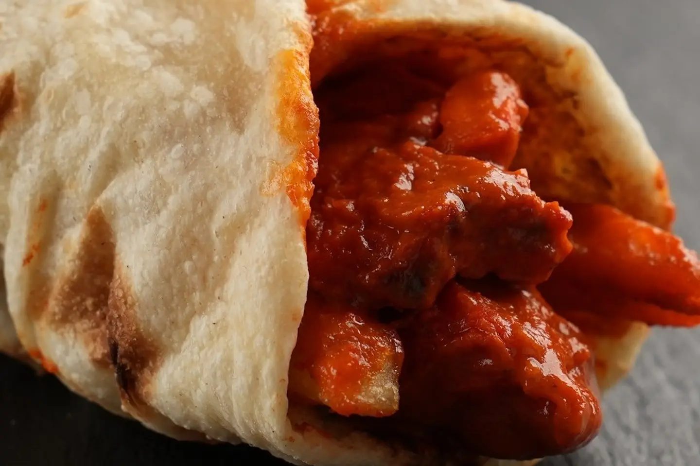 ساندويتش تكا دجاج