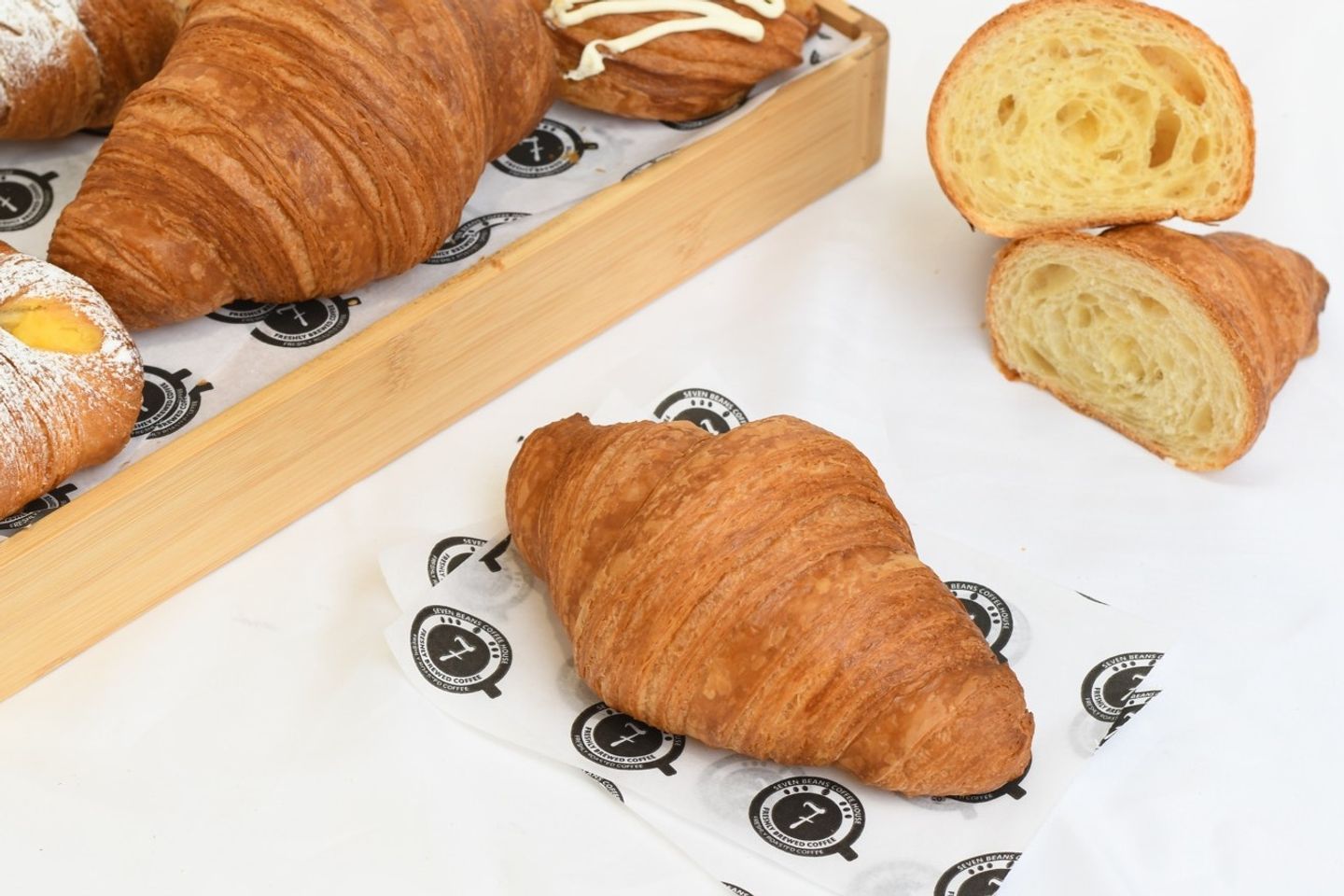 Plain Croissant