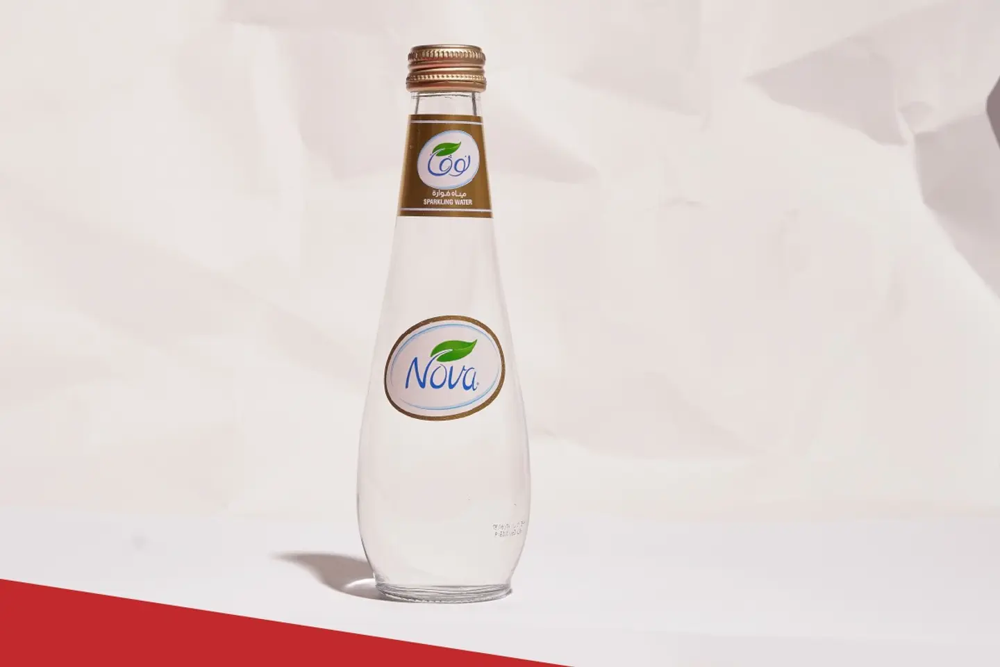 مياه غازية  .