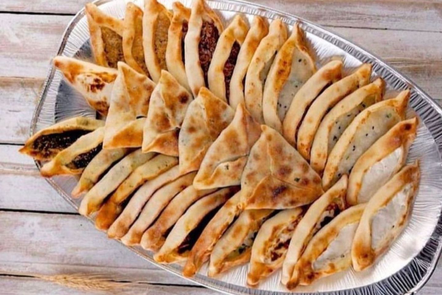 صحن معجنات ميني - 20 حبة