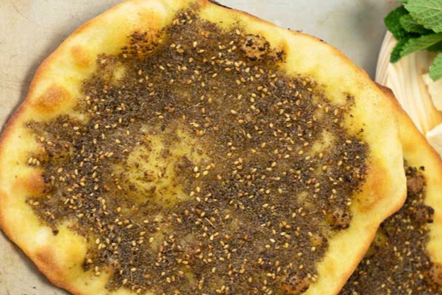 خبز بالزعتر