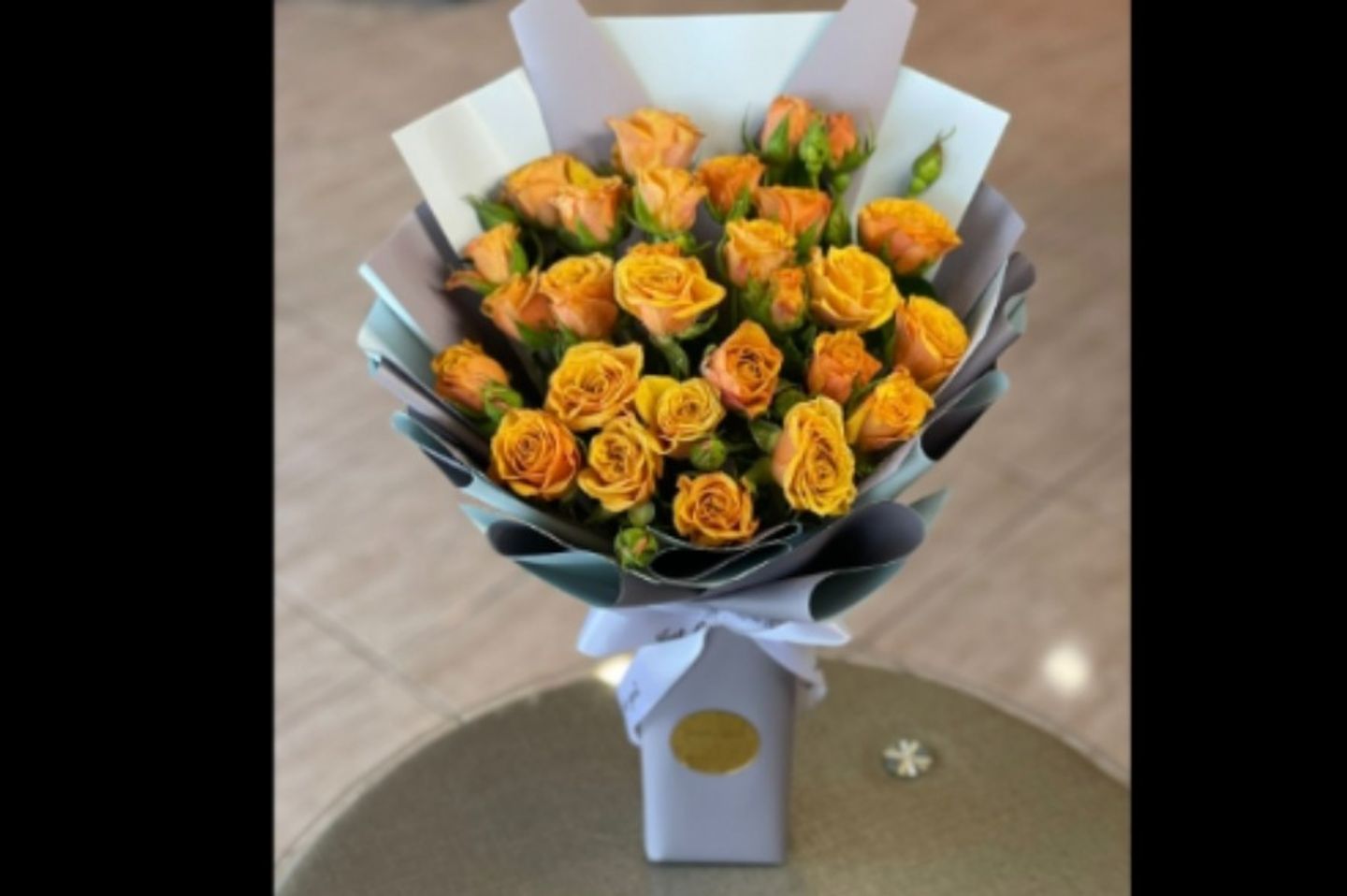 باقه بيبي روز لون ذهبي رقم٦