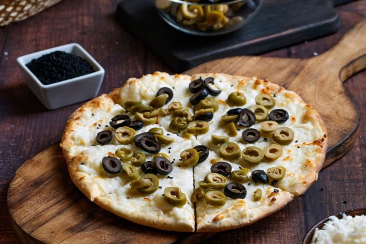 Cheese With Olives Manakish