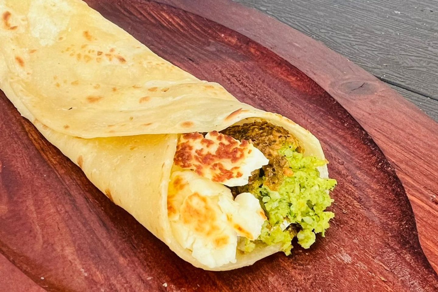 شباتي حلوم بالفلافل