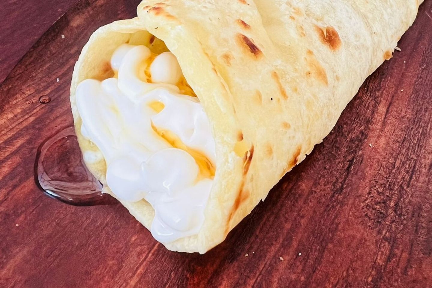 شباتي لبنه بالعسل