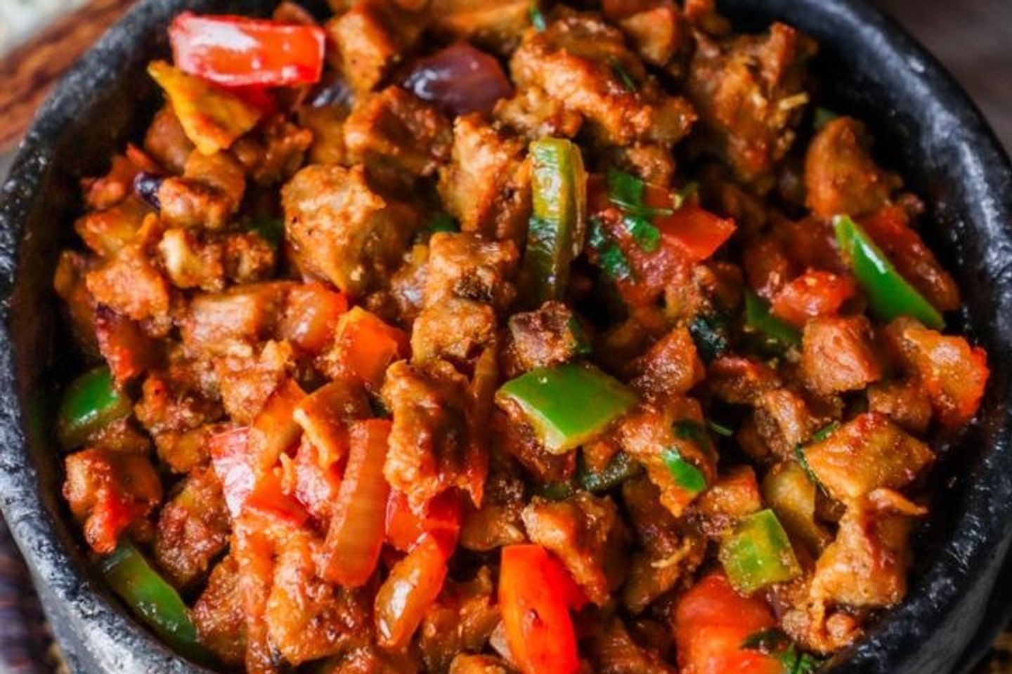 Mgalgal Chicken On Stone