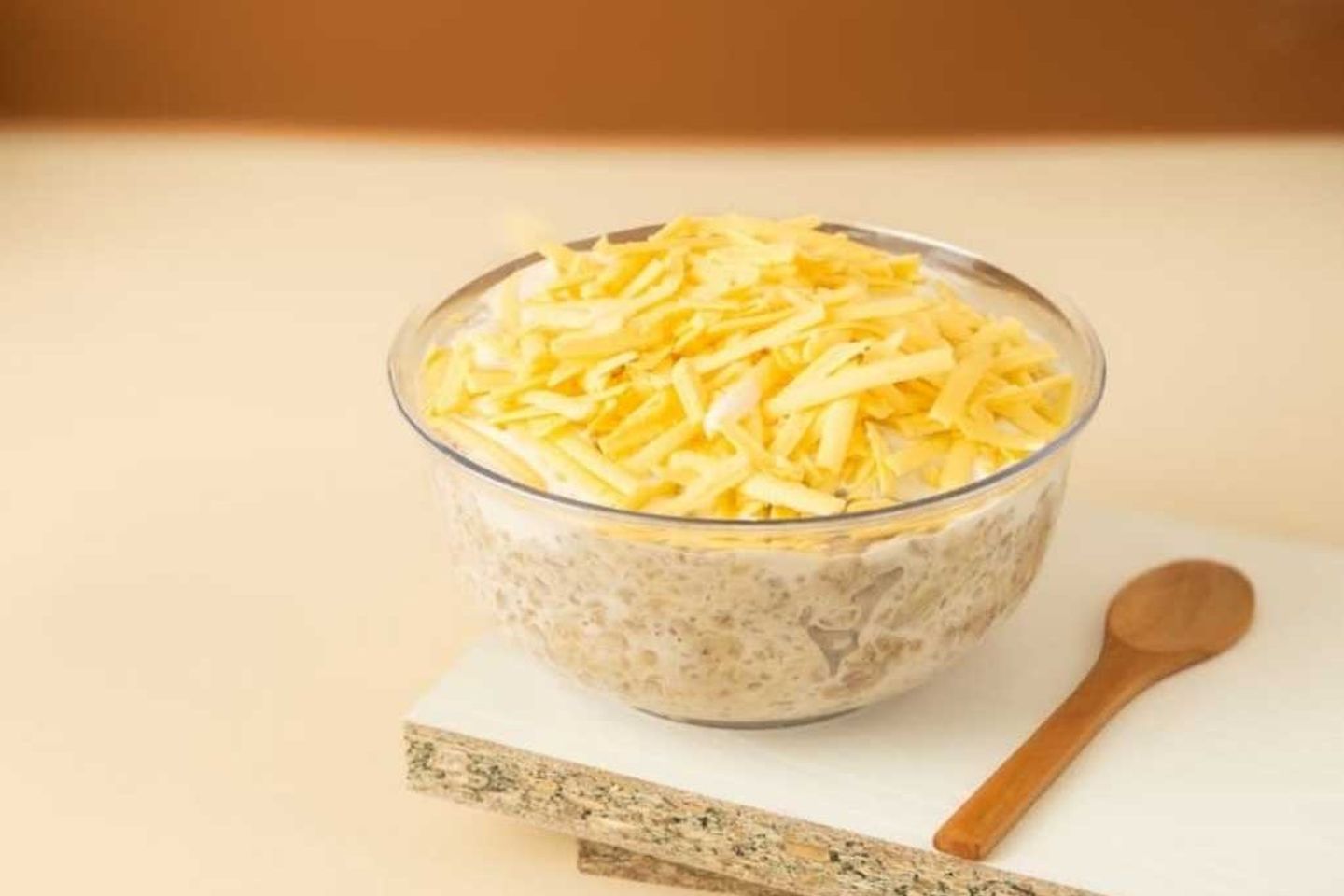 Masoub Cream With Honey And Cheese With Cornflakes