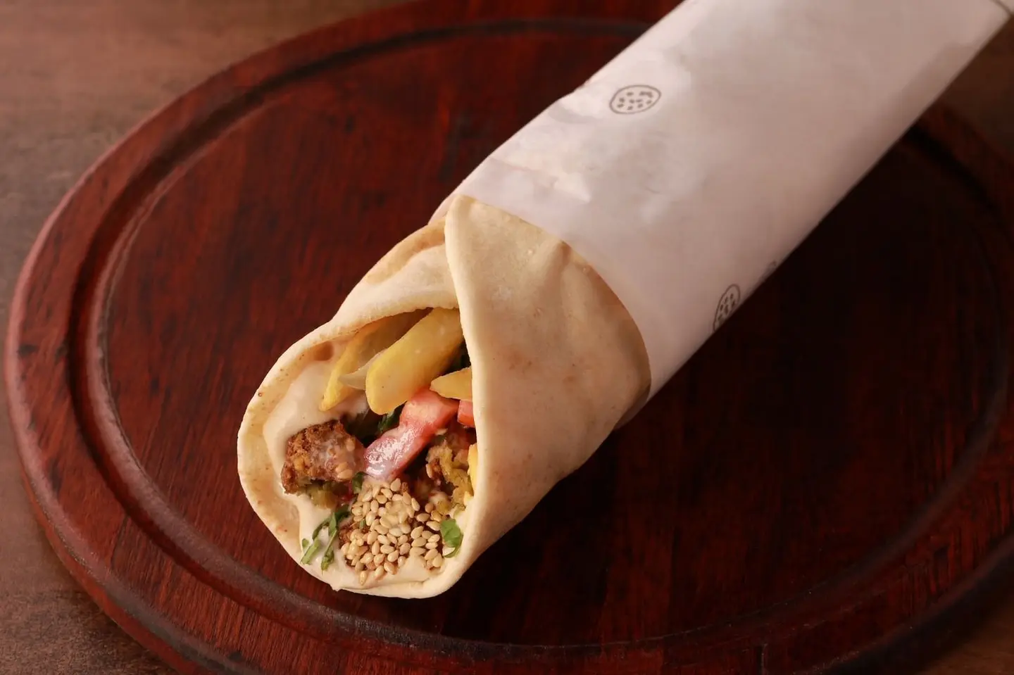 ساندوتش فلافل محشي سوبر