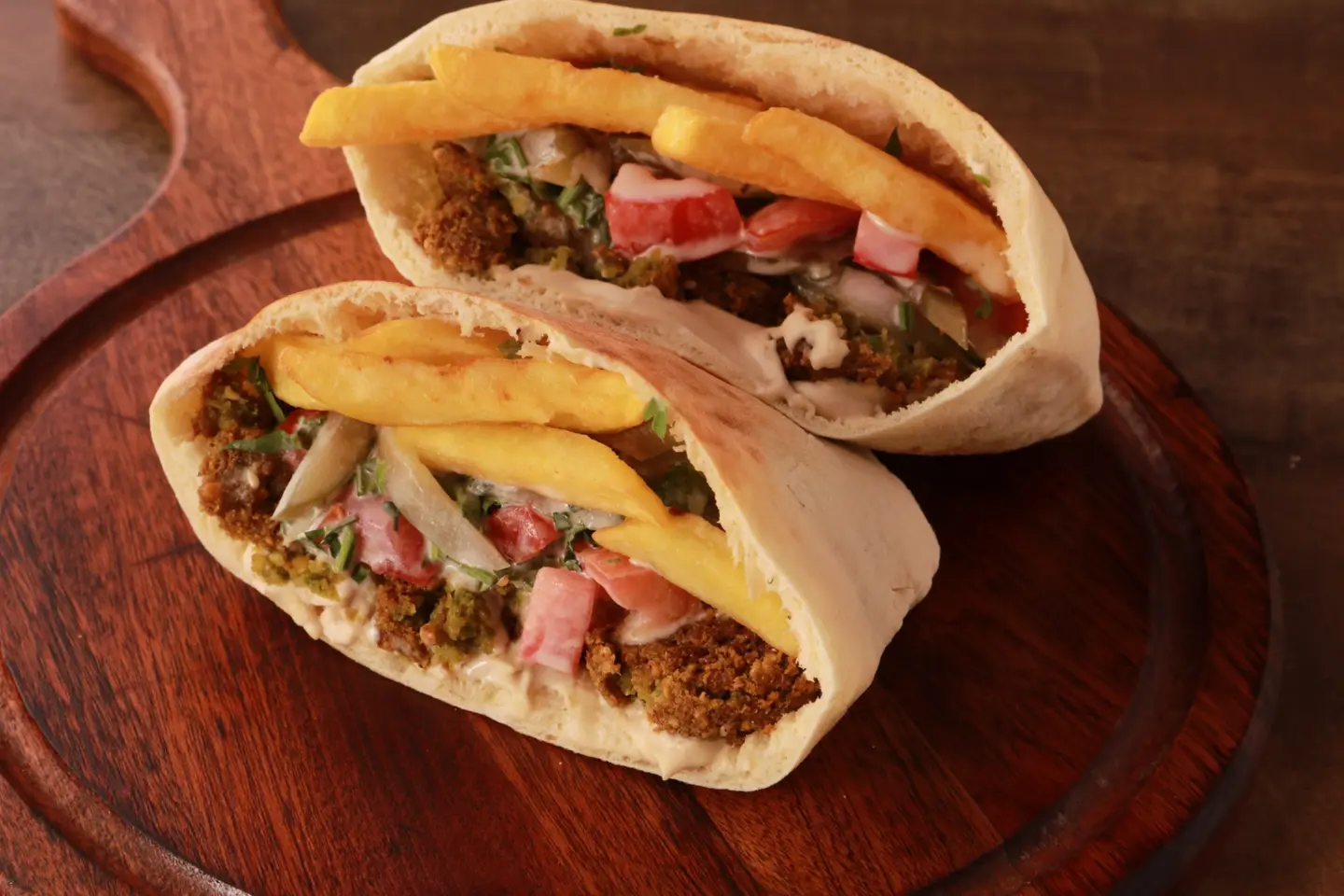 ساندوتش فلافل عادي خبز عربي سوبر