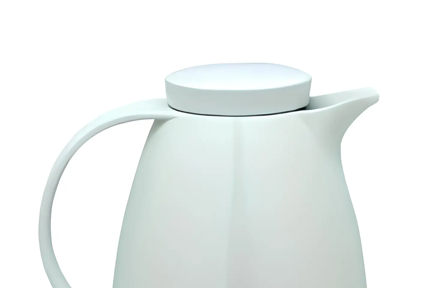 ثلاجة حليب نسكافيه