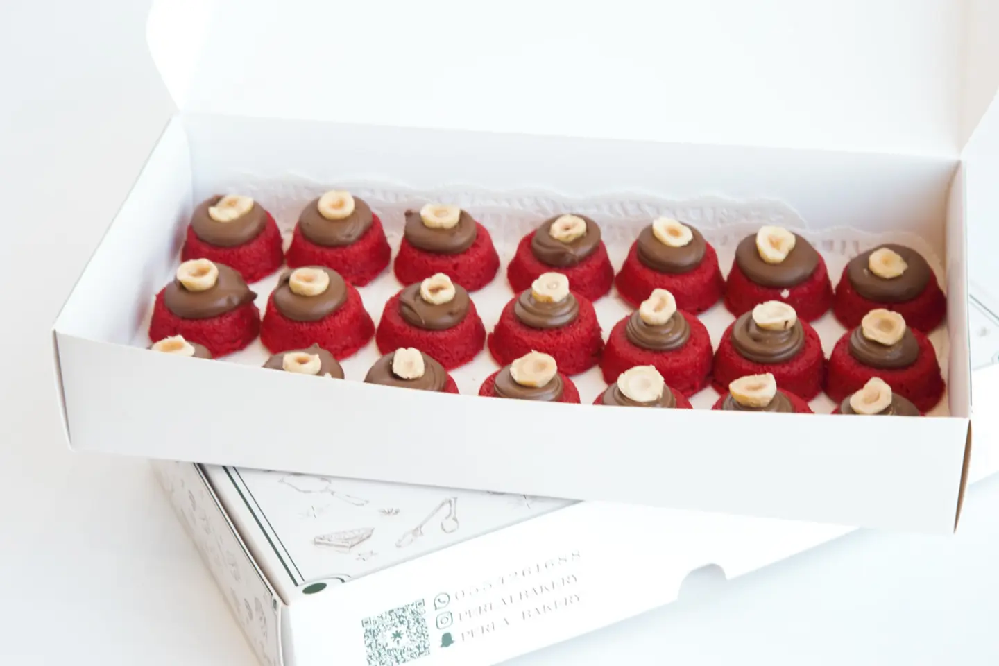 Red Valvet Mini Cake