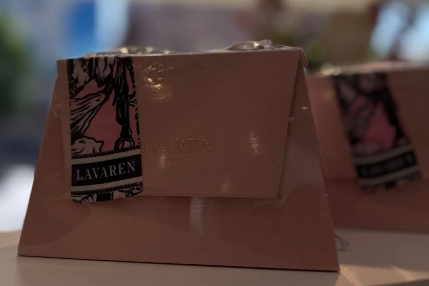 عطر لافرين