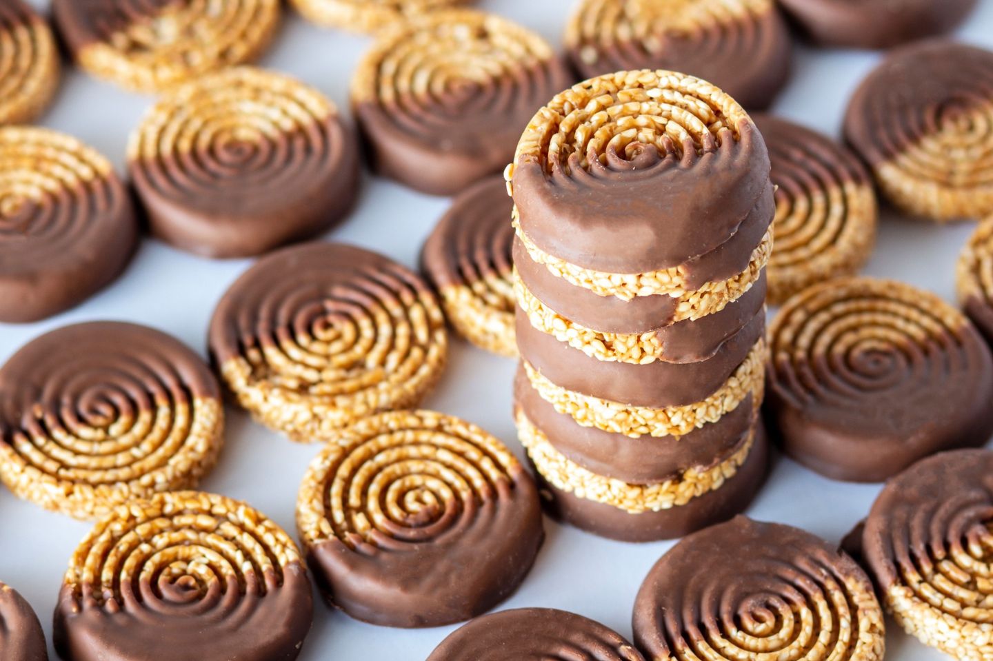 Choc Sesame - Large