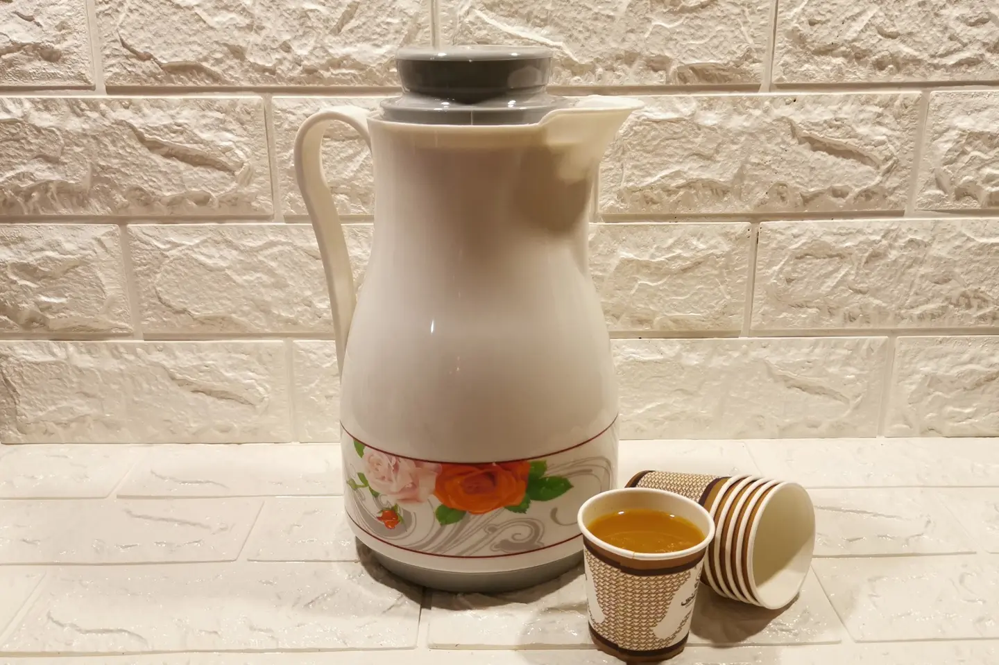 Saudi Coffee Dallah + Dates Khulas