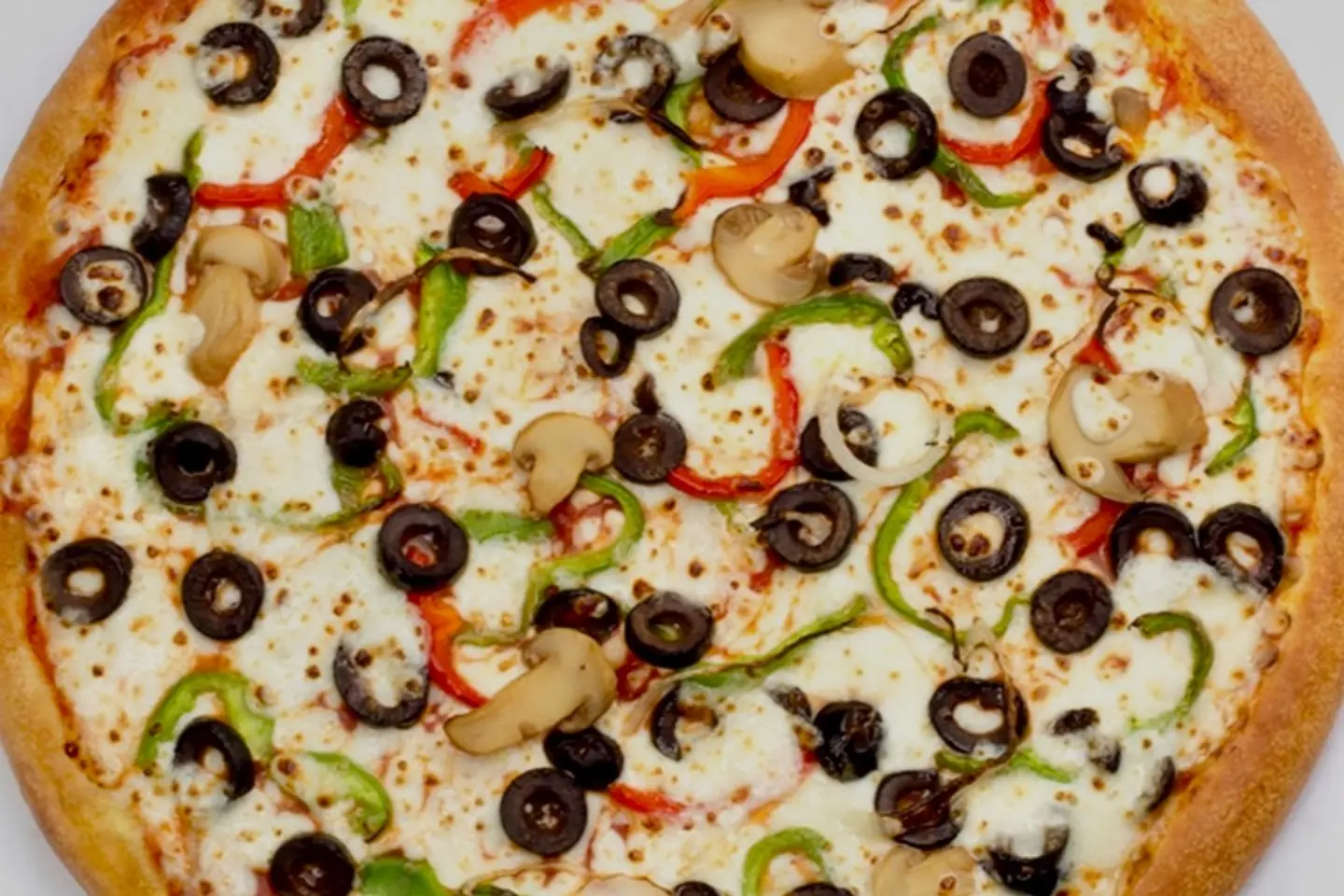 بيتزا خضار مع مشروم