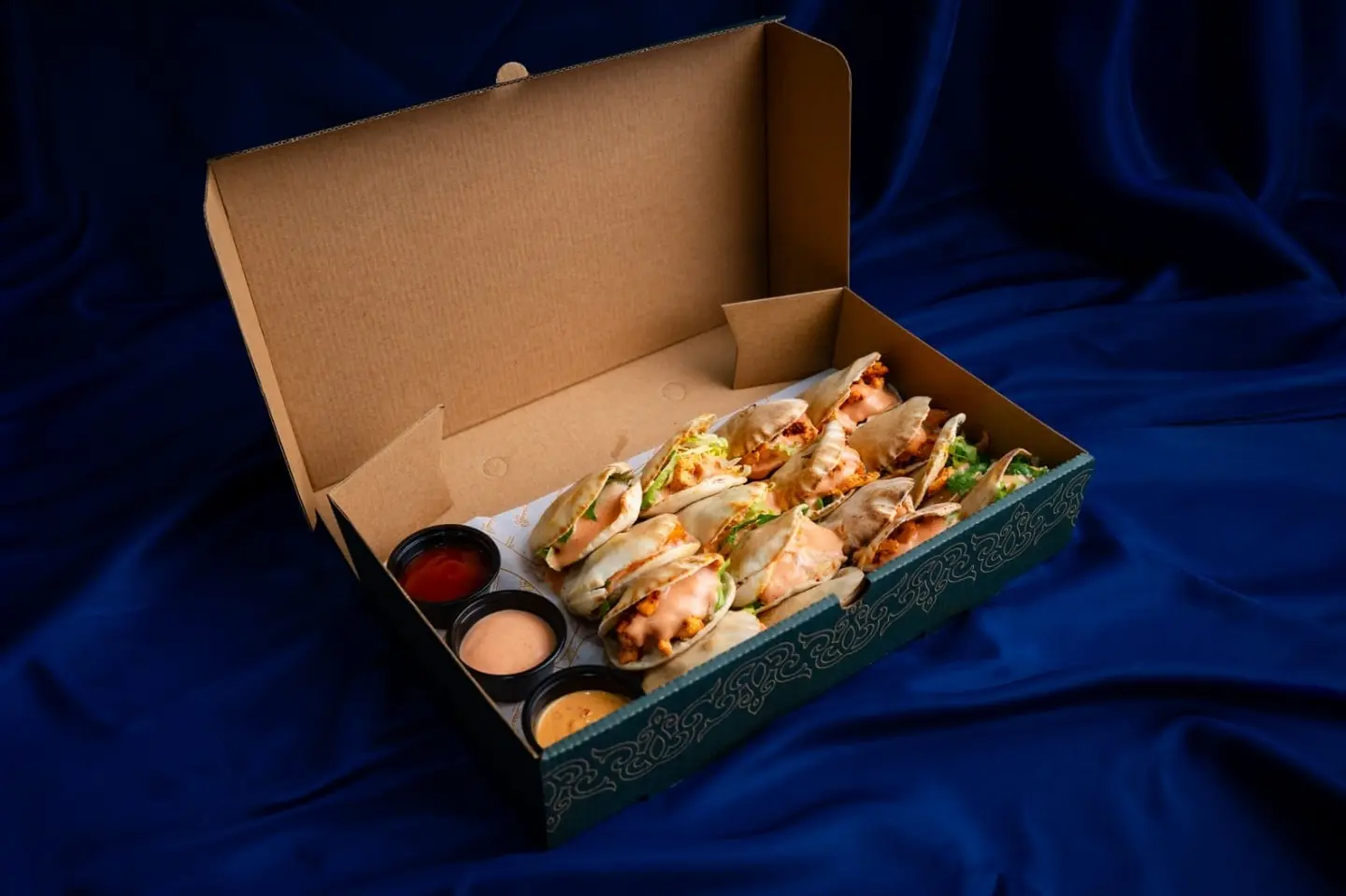 بوكس ميني شاورما