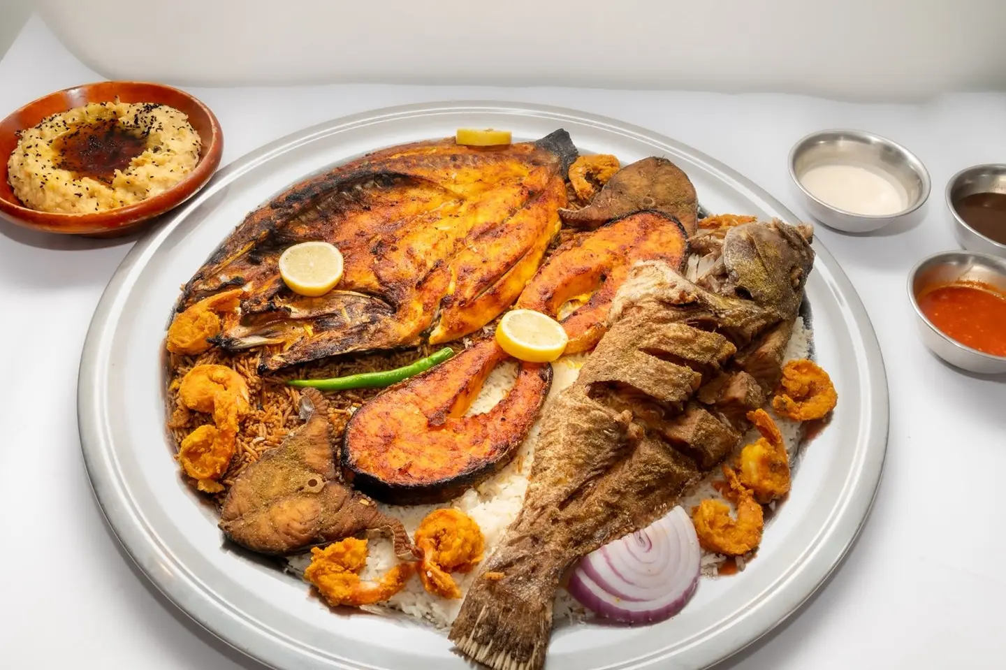 عرض وجبة فسفور عائلية