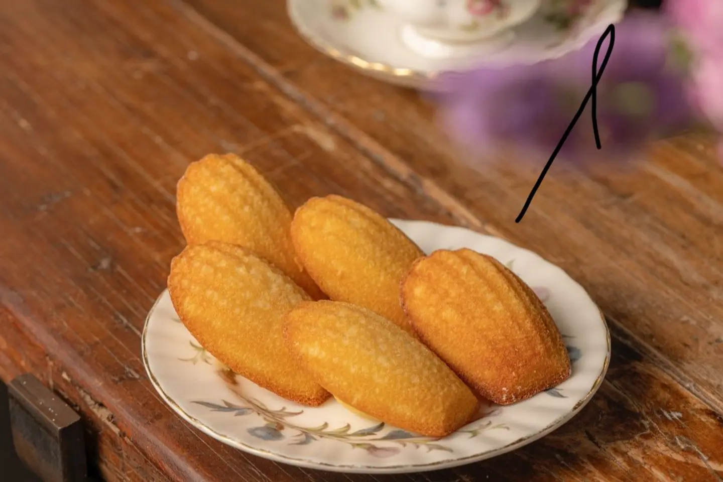 Orange Madeleine