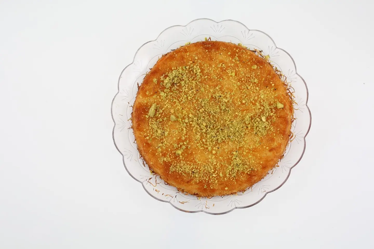 صحن كنافة بالقشطة صغير